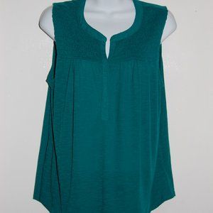 Green sleeveless top